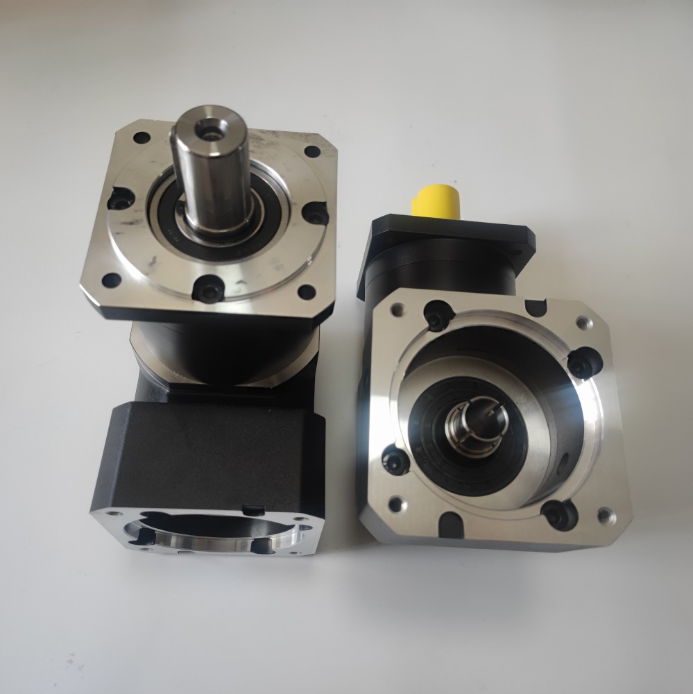 Präzisions-L-förmiges Rechtwin – Geared Motor Bewertung und Preis